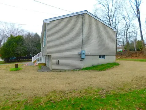 4 Allen's Lane Verona Island ME 04416