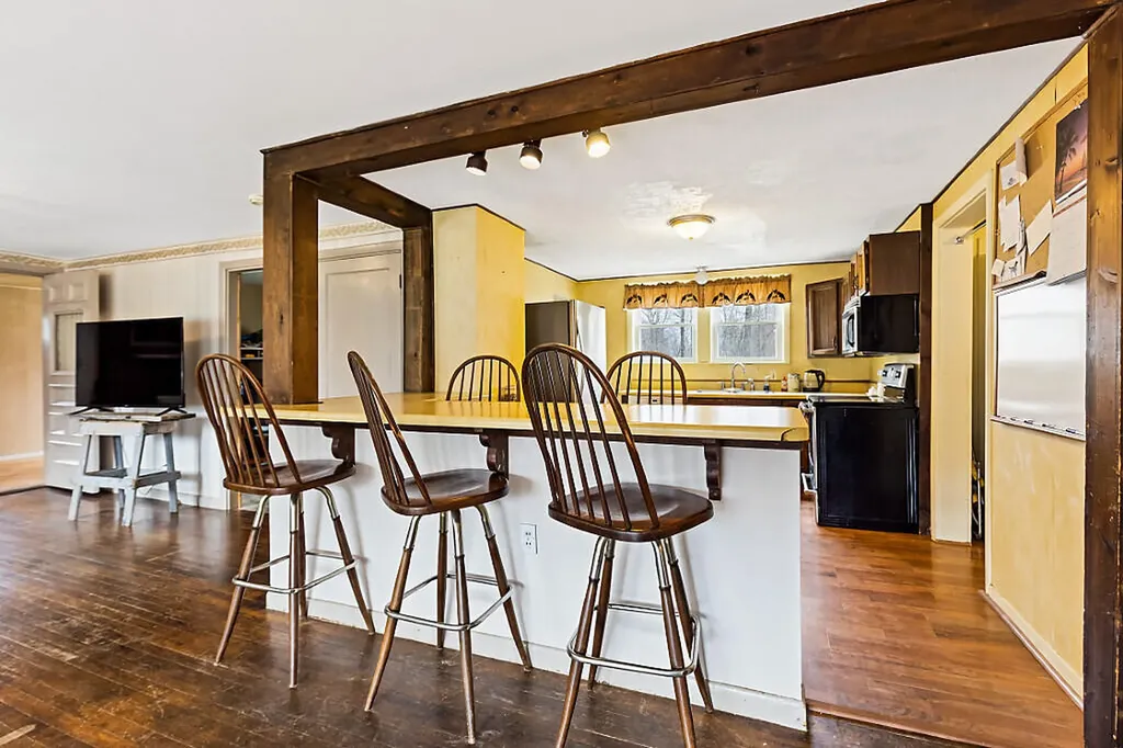 585 Riverside Drive Augusta ME 04330