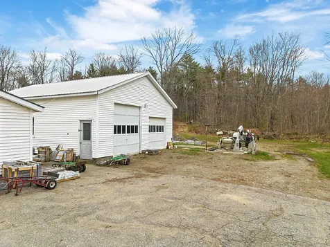 585 Riverside Drive Augusta ME 04330