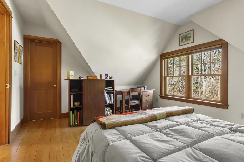 27 Riverview Drive York ME 03909
