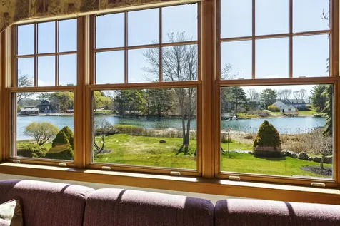 27 Riverview Drive York ME 03909