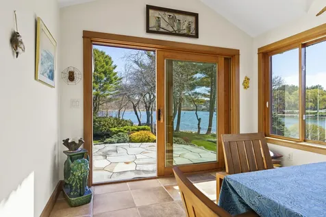 27 Riverview Drive York ME 03909