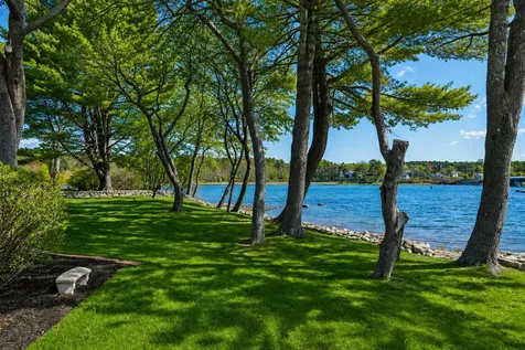 27 Riverview Drive York ME 03909