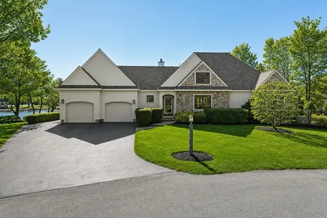 27 Riverview Drive York ME 03909