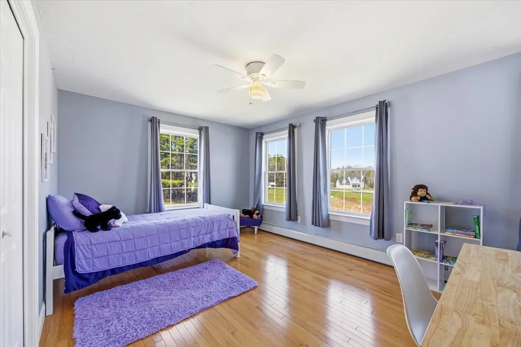 17 Shiers Meadow Drive Gorham ME 04038