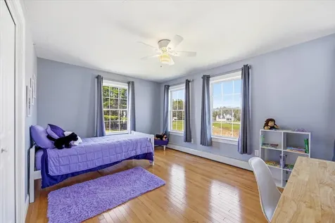 17 Shiers Meadow Drive Gorham ME 04038