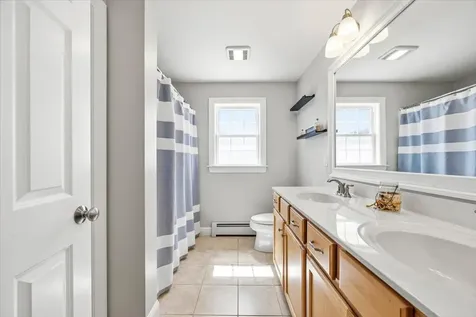 17 Shiers Meadow Drive Gorham ME 04038