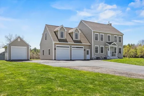 17 Shiers Meadow Drive Gorham ME 04038