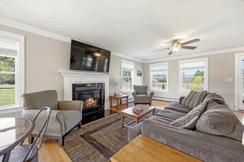 17 Shiers Meadow Drive Gorham ME 04038