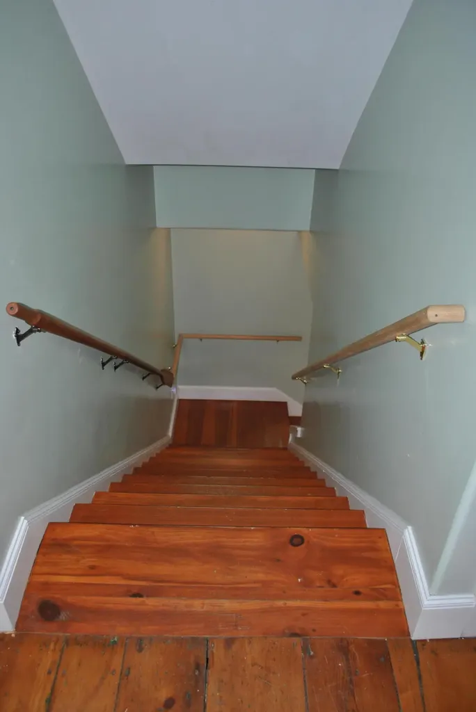 20 Oak Grove Avenue Bath ME 04530