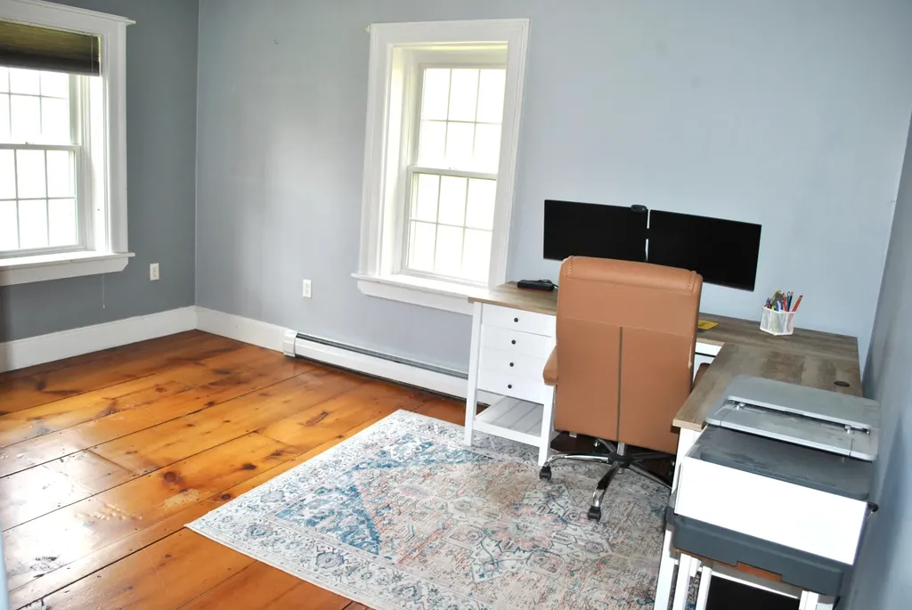 20 Oak Grove Avenue Bath ME 04530