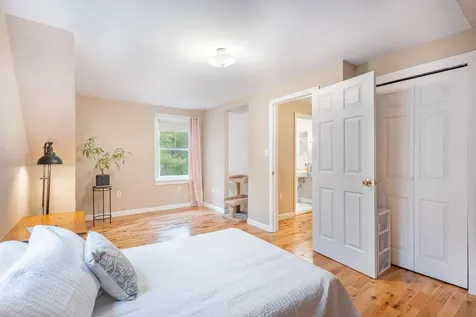 19 Woodridge Drive Standish ME 04085