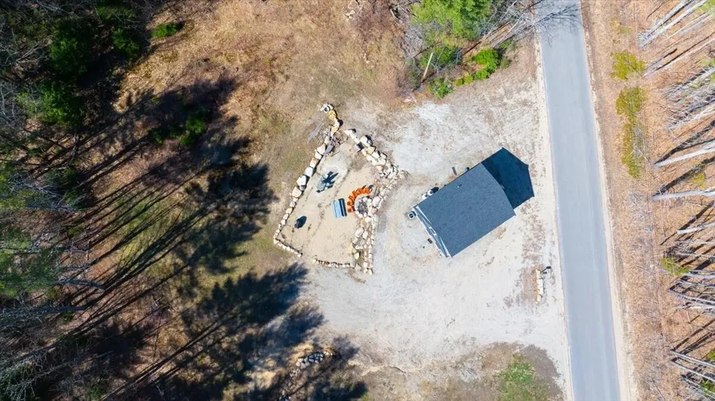 471 Bisbeetown Road Waterford ME 04088