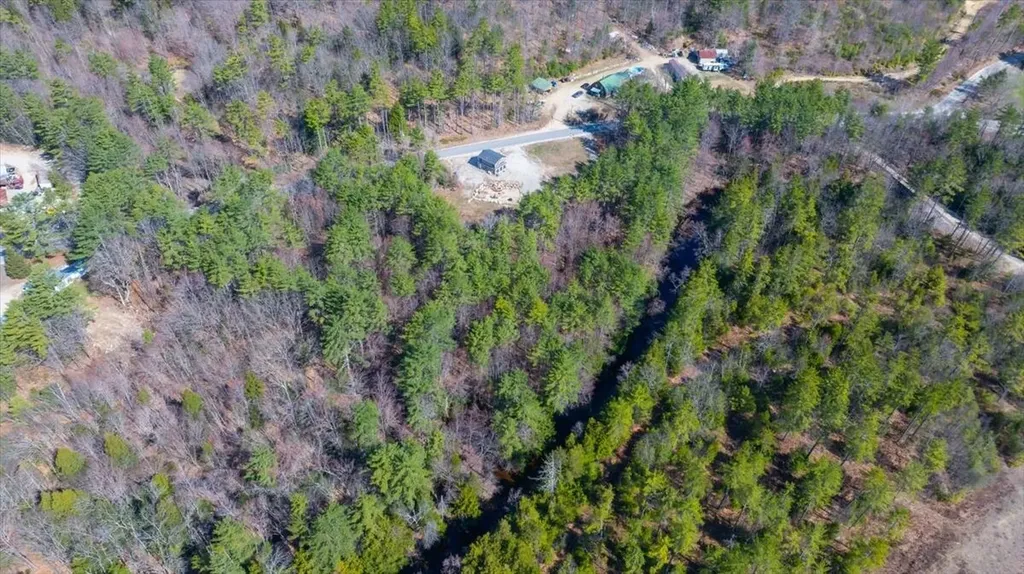 471 Bisbeetown Road Waterford ME 04088