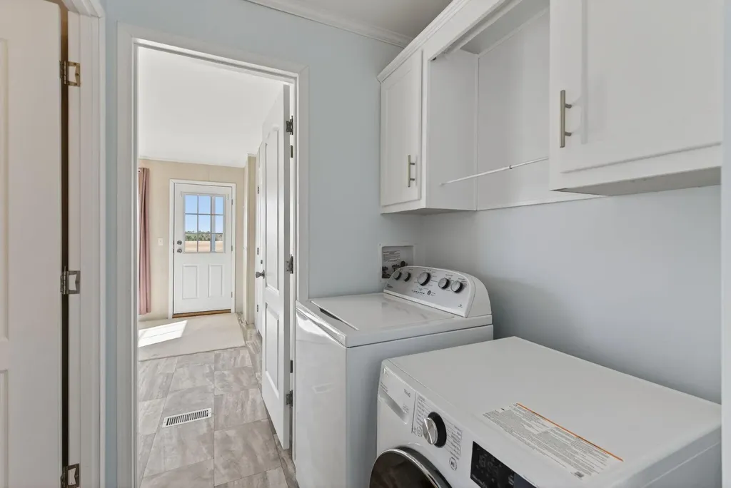 66 Scarponi Drive Brunswick ME 04011