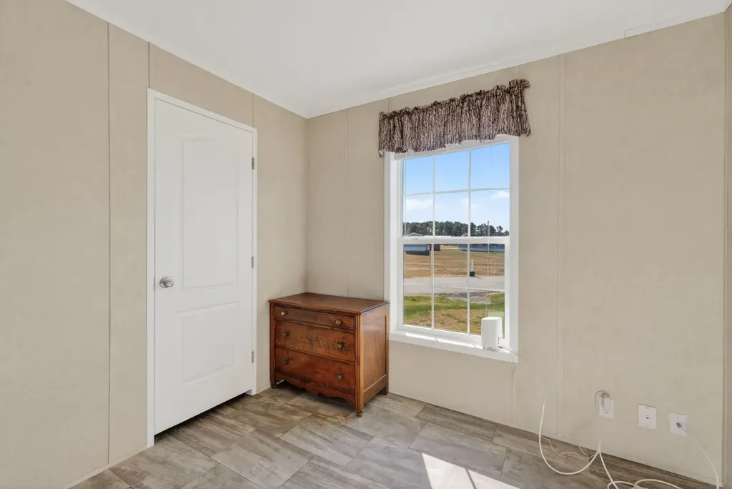 66 Scarponi Drive Brunswick ME 04011