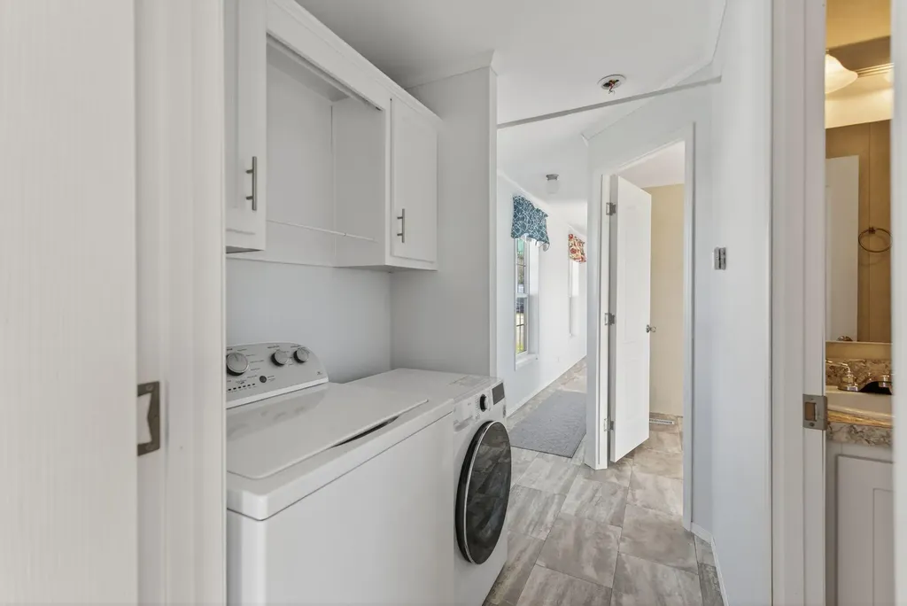 66 Scarponi Drive Brunswick ME 04011