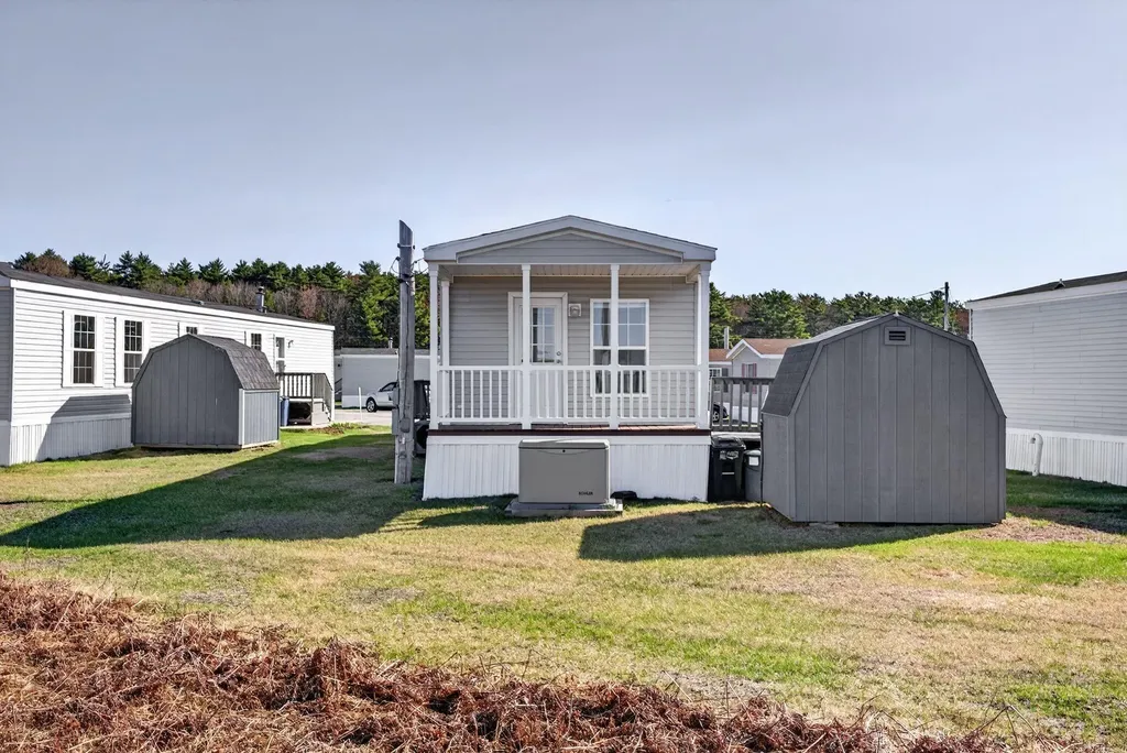 66 Scarponi Drive Brunswick ME 04011