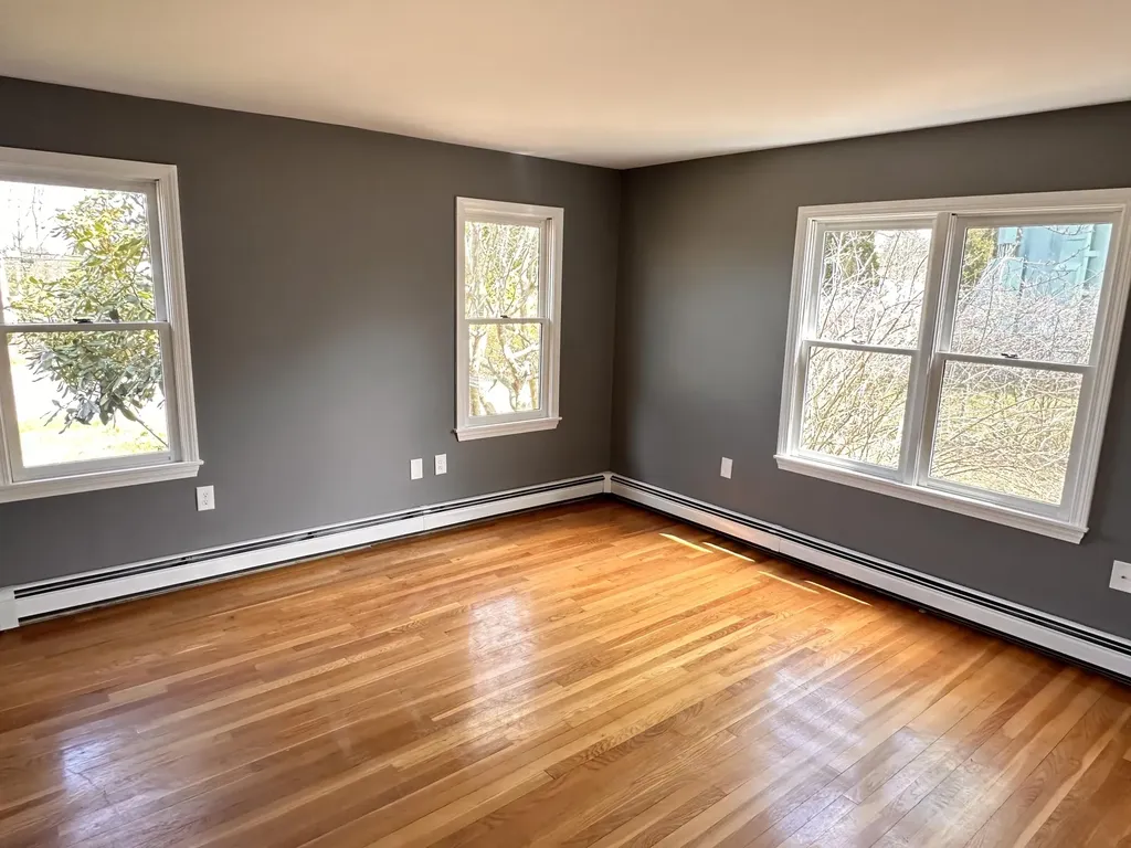 7 Robin Lane Kittery ME 03904