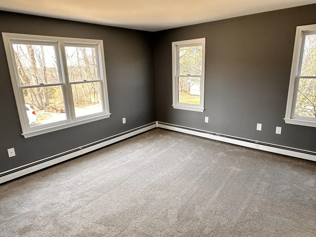 7 Robin Lane Kittery ME 03904