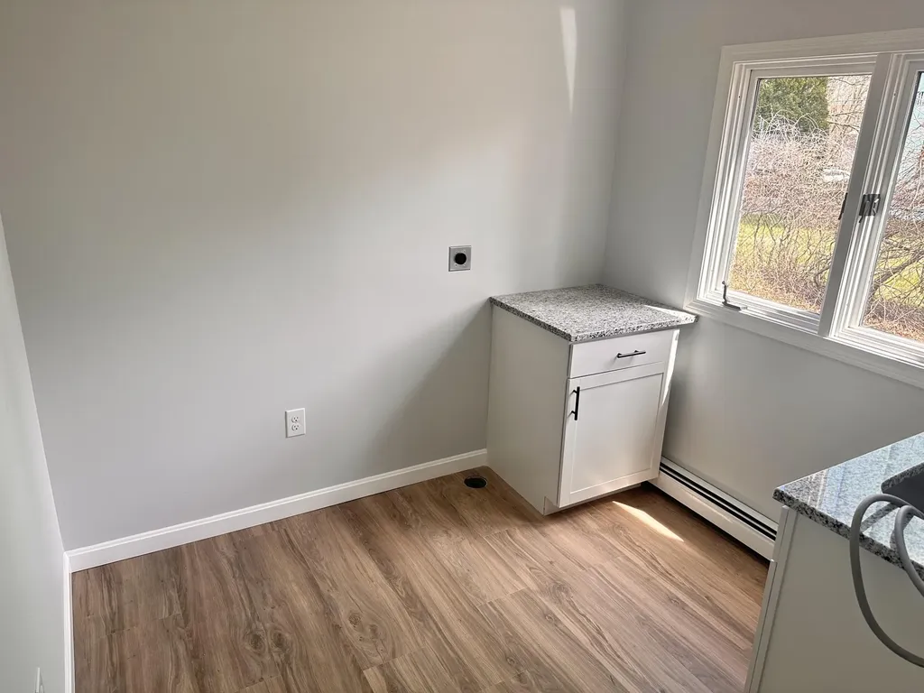 7 Robin Lane Kittery ME 03904