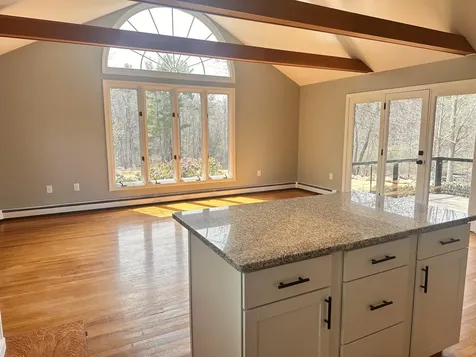 7 Robin Lane Kittery ME 03904