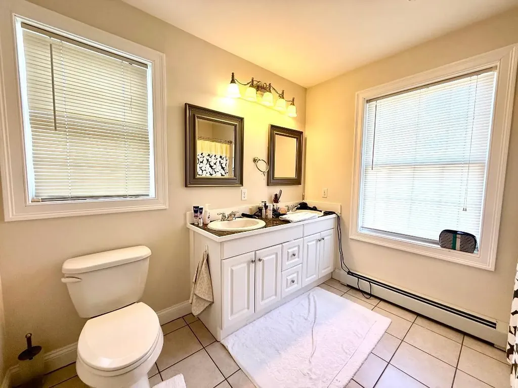25 Bishop Avenue South Portland ME 04106
