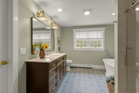8 Old Seabury Road York ME 03909