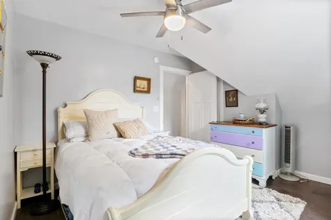 32 W W. Old Orchard Avenue Old Orchard Beach ME 04064