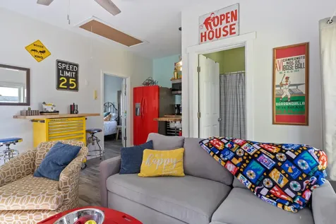 32 W W. Old Orchard Avenue Old Orchard Beach ME 04064
