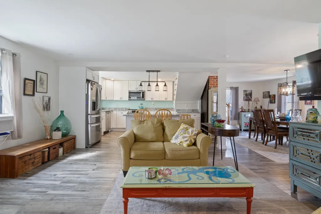 32A W Old Orchard Avenue Old Orchard Beach ME 04064