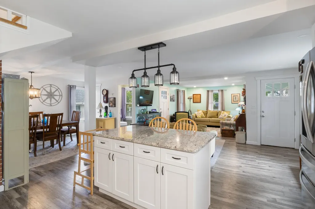 32A W Old Orchard Avenue Old Orchard Beach ME 04064