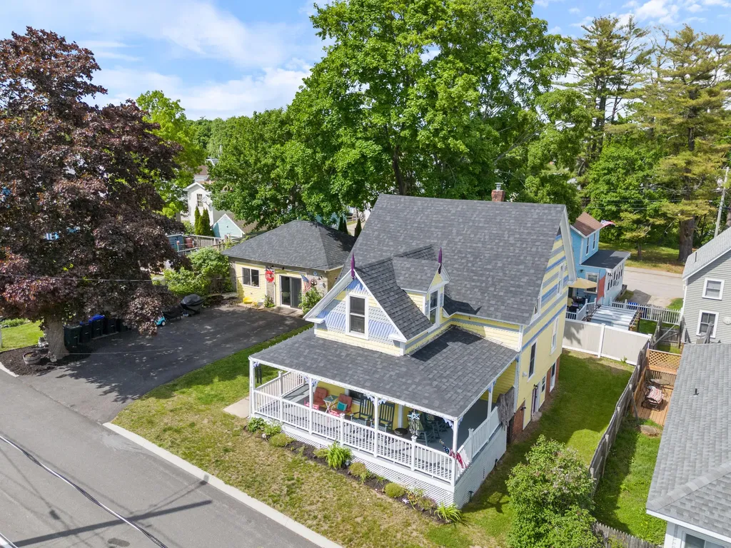 32A W Old Orchard Avenue Old Orchard Beach ME 04064