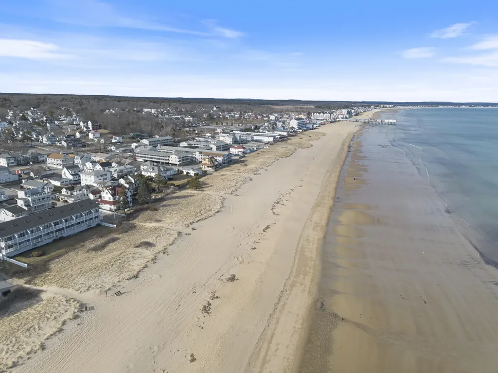 32A W Old Orchard Avenue Old Orchard Beach ME 04064