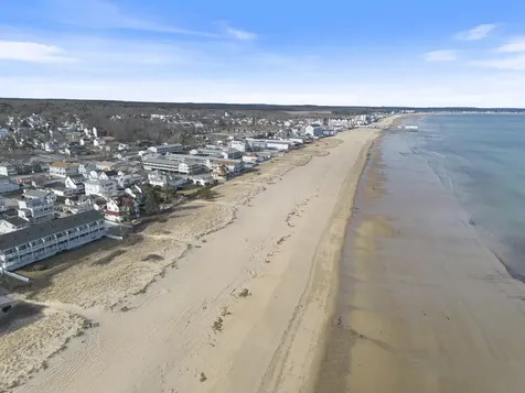 32A W Old Orchard Avenue Old Orchard Beach ME 04064