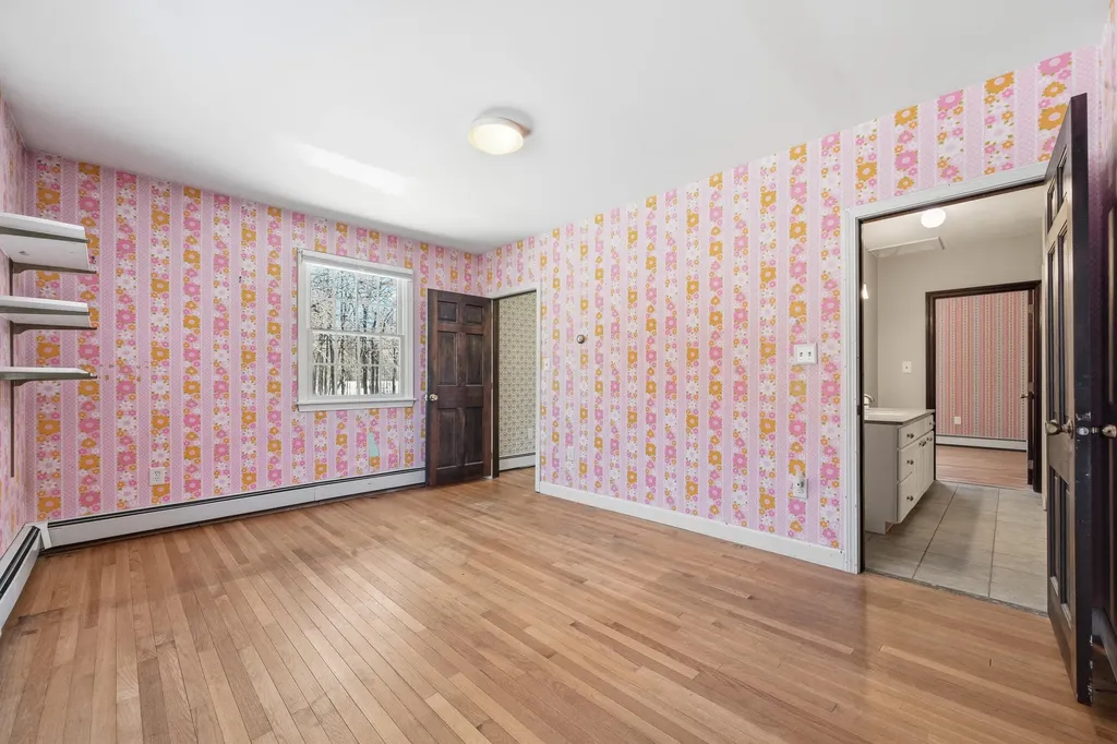 1210 Lakeview Drive China ME 04358
