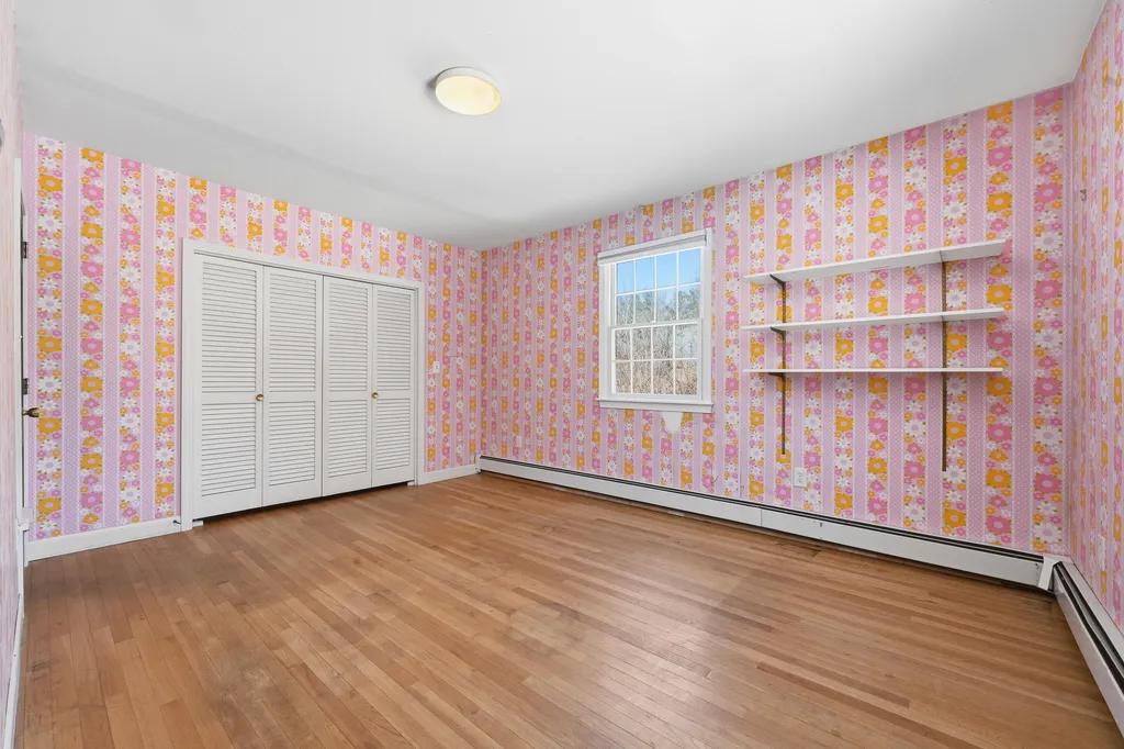 1210 Lakeview Drive China ME 04358