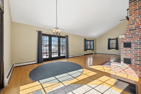 1210 Lakeview Drive China ME 04358