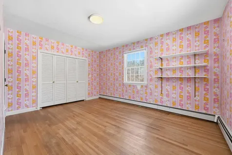 1210 Lakeview Drive China ME 04358