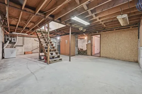 1210 Lakeview Drive China ME 04358