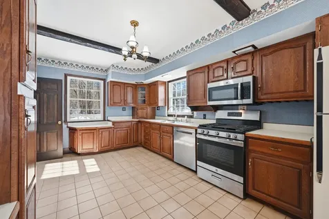 1210 Lakeview Drive China ME 04358