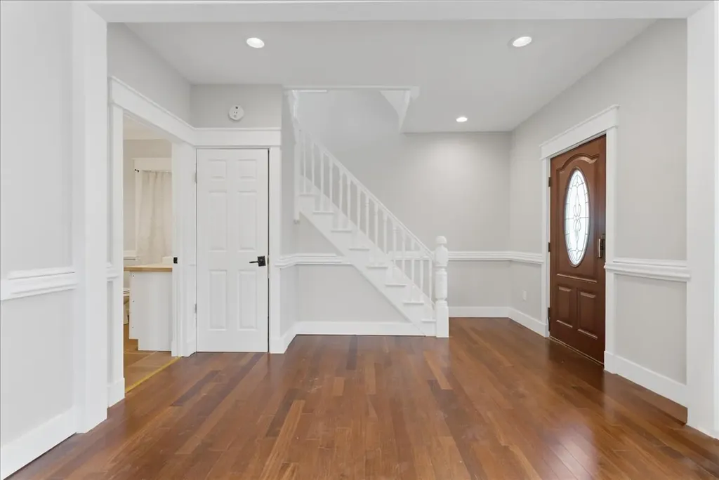 10 Middle Street Lisbon ME 04252