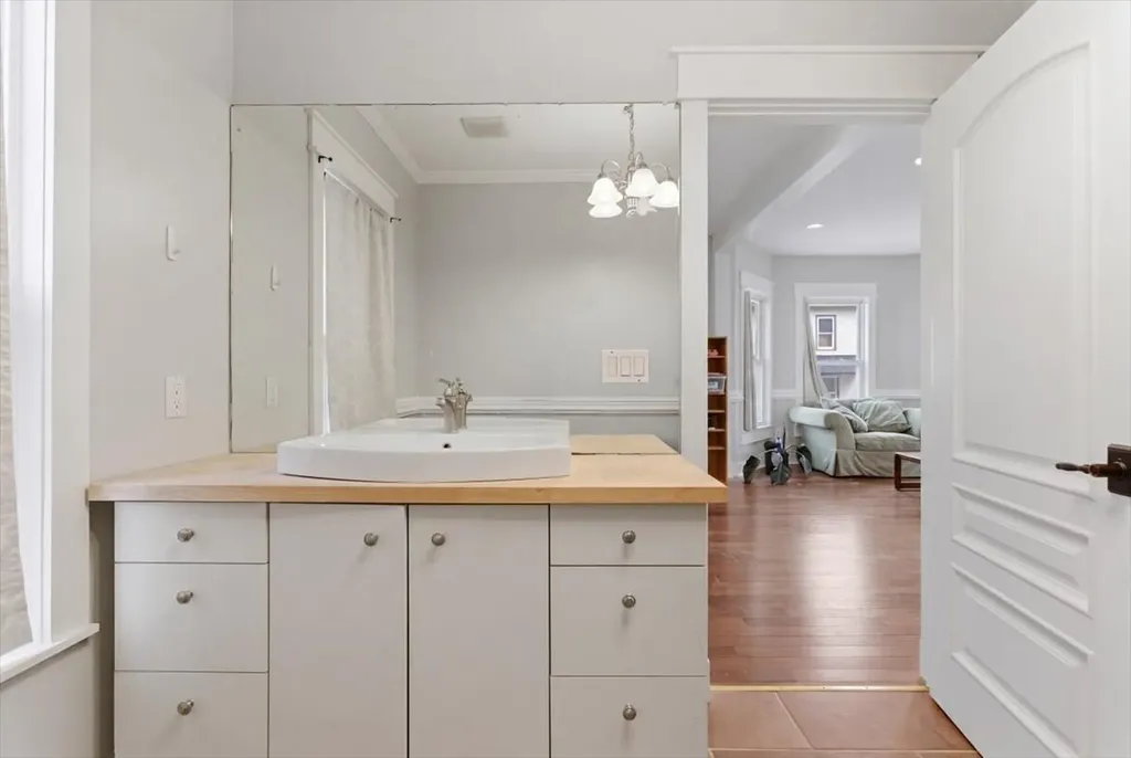 10 Middle Street Lisbon ME 04252