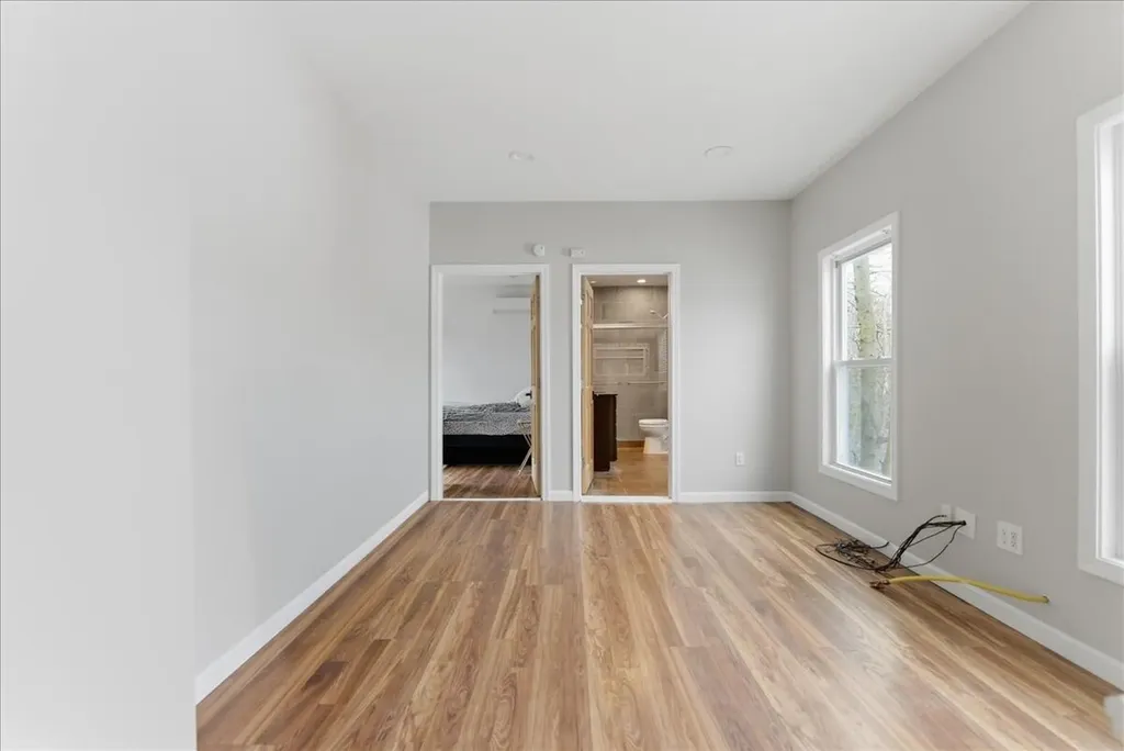 10 Middle Street Lisbon ME 04252