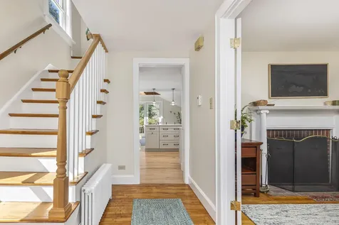 387 Mitchell Road Cape Elizabeth ME 04107