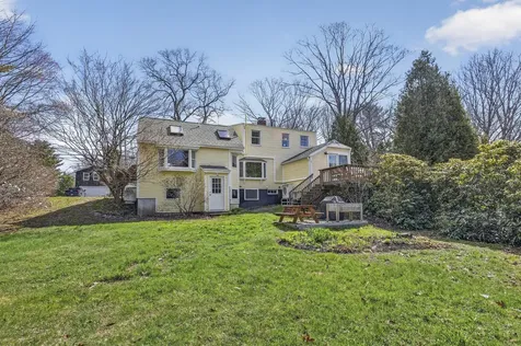 387 Mitchell Road Cape Elizabeth ME 04107