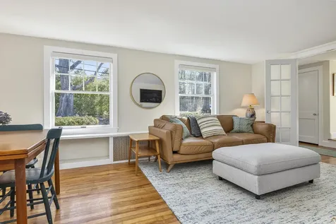 387 Mitchell Road Cape Elizabeth ME 04107