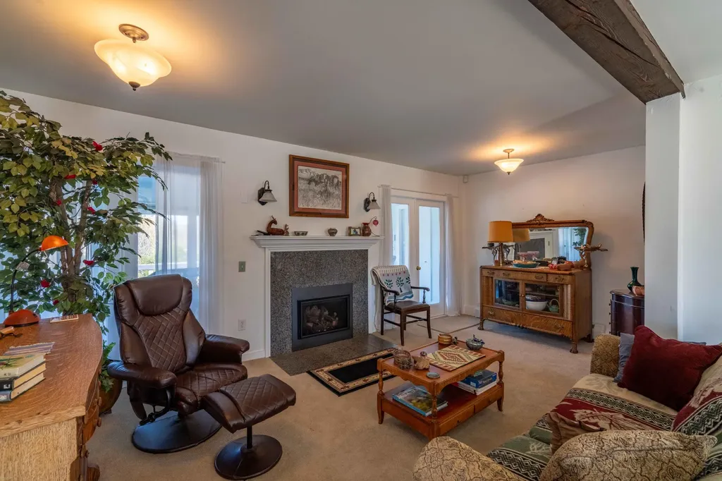 1052 Meadow Pond Road Islesboro ME 04848