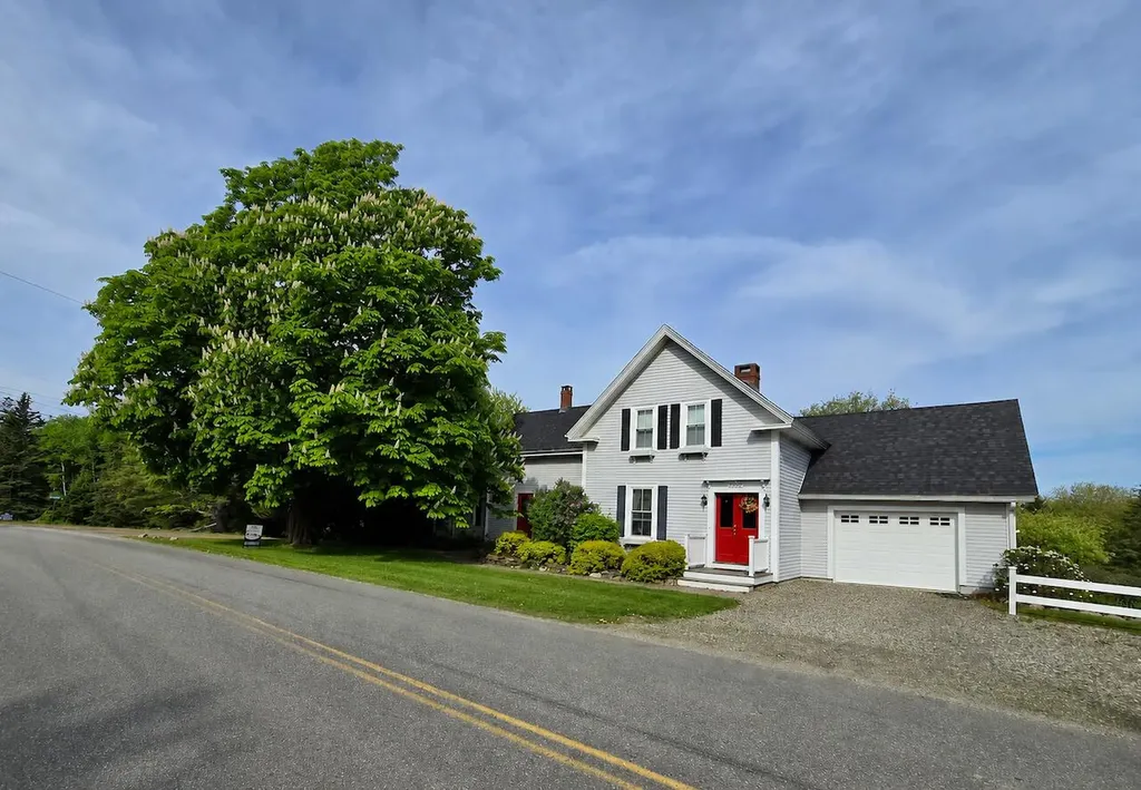 1052 Meadow Pond Road Islesboro ME 04848