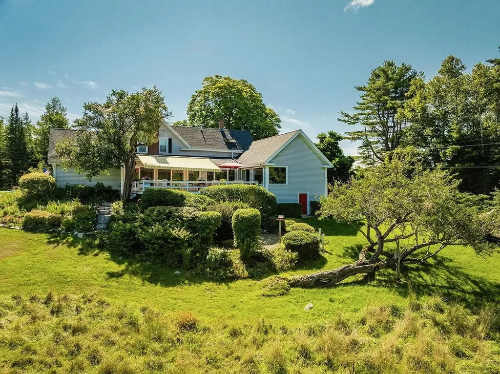 1052 Meadow Pond Road Islesboro ME 04848